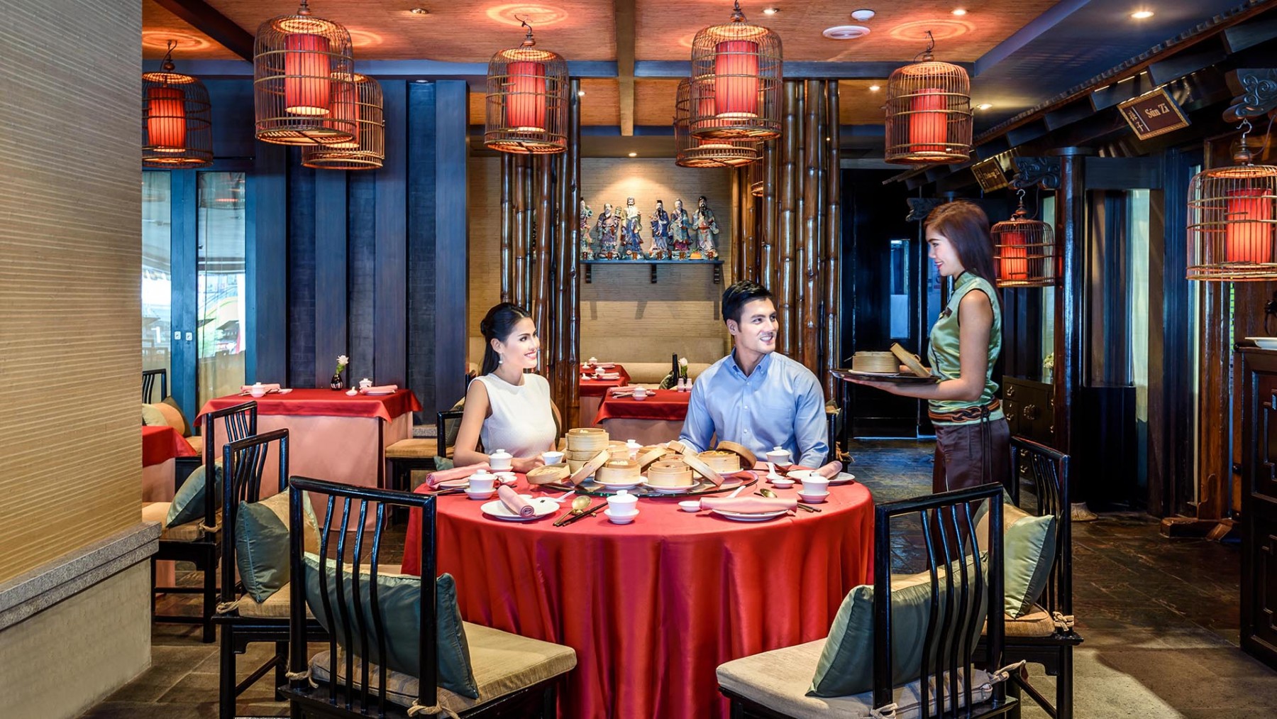 Кафе в бангкоке. Бангкок кафе. Китайское кафе. Китайский ресторанчик. Ресторан в Китае.