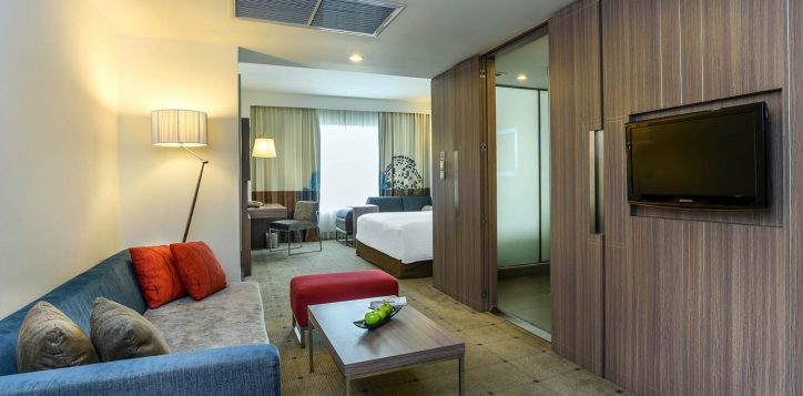 guest-rooms-exec-corner-room-3-2