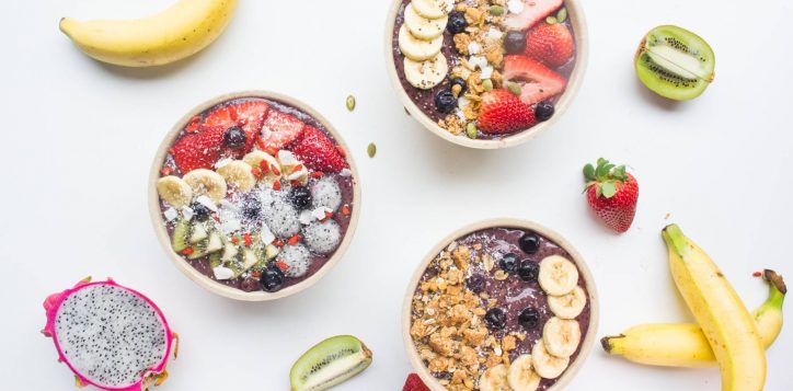 acai-bowls-and-protein-shakes-2