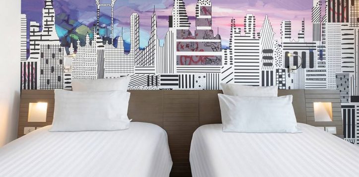 superior-twin-bed-2