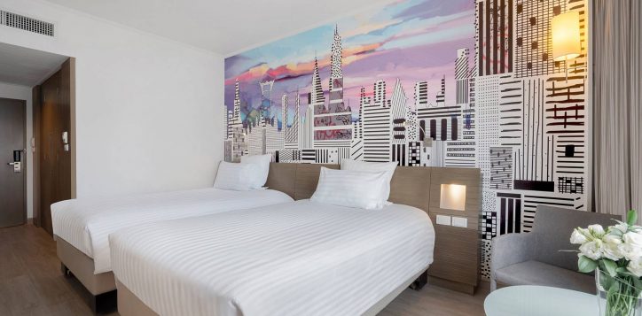 superior-twin-room-1-4-2