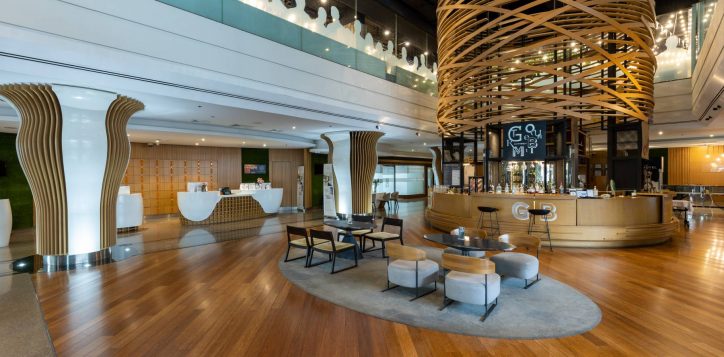 lobby-novotel-siam-2