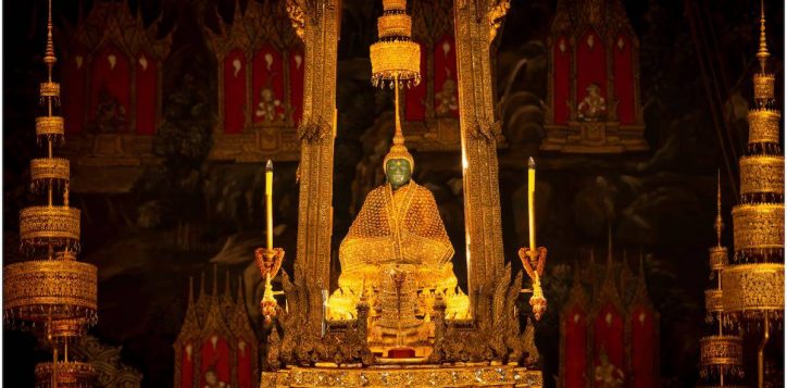 emerald-buddha-2
